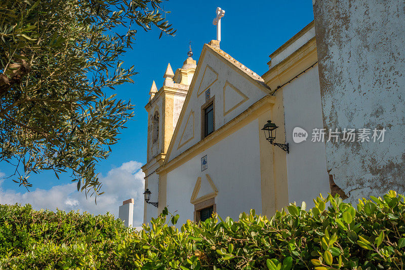 Nossa Senhora da教堂ConceiÃ§Ã£o位于葡萄牙阿尔加维拉戈阿费拉古多历史渔村